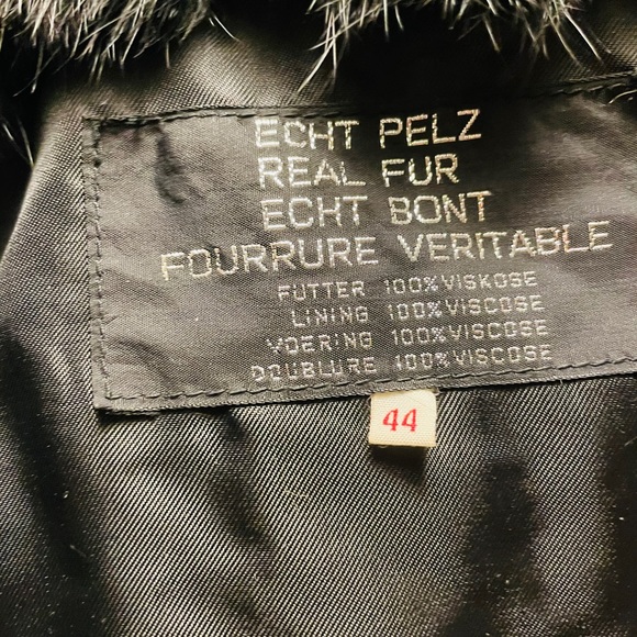 Fur Coat - Picture 2 of 2